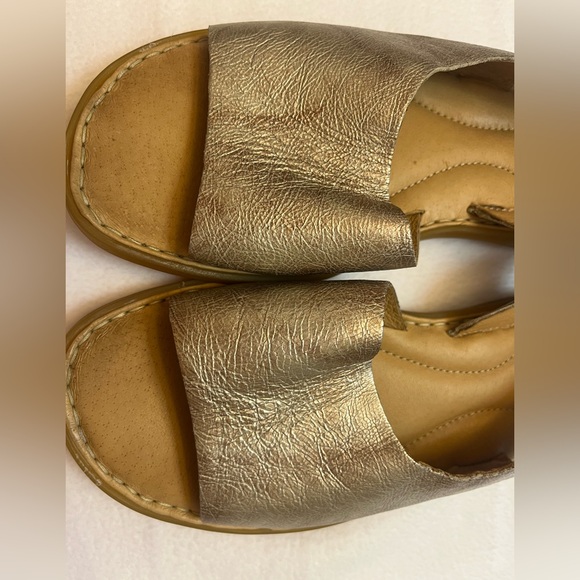 Born Gold Women's Sandals Size 6 - Picture 5 of 12